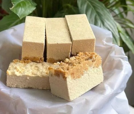 Banh Khao traditional Cao Bang sweet rice cake